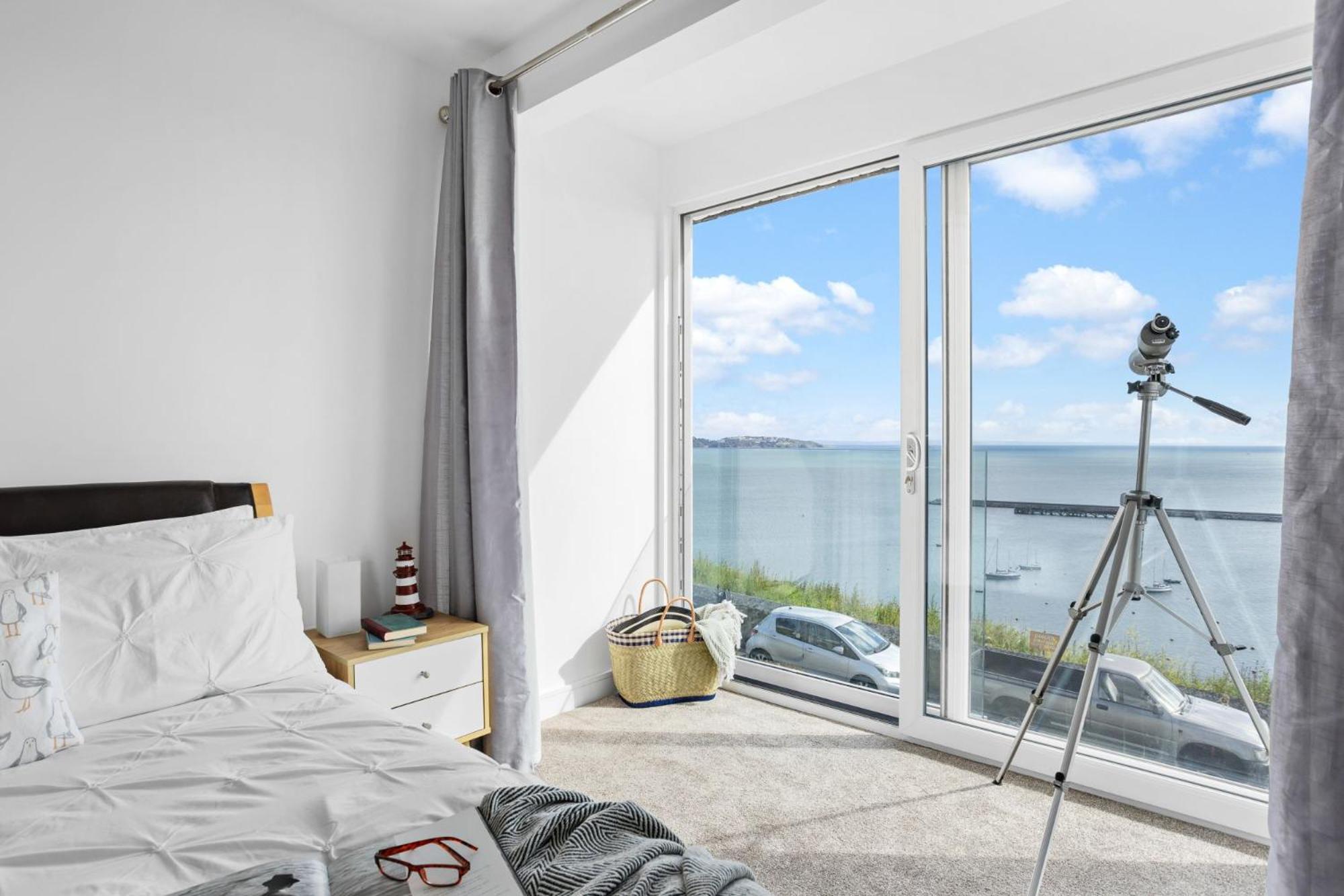 Villa Lighthouse View à Brixham Extérieur photo