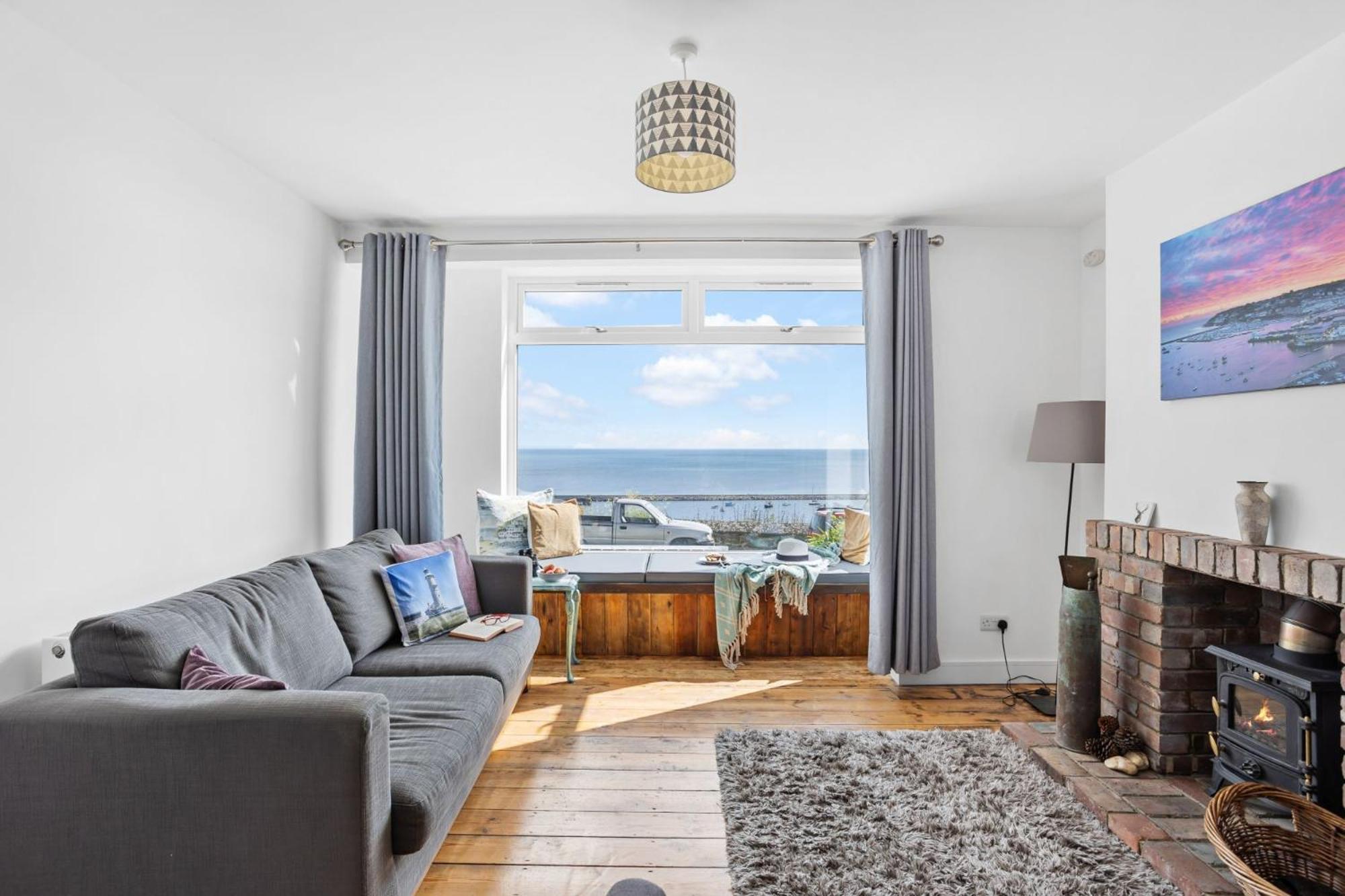 Villa Lighthouse View à Brixham Extérieur photo